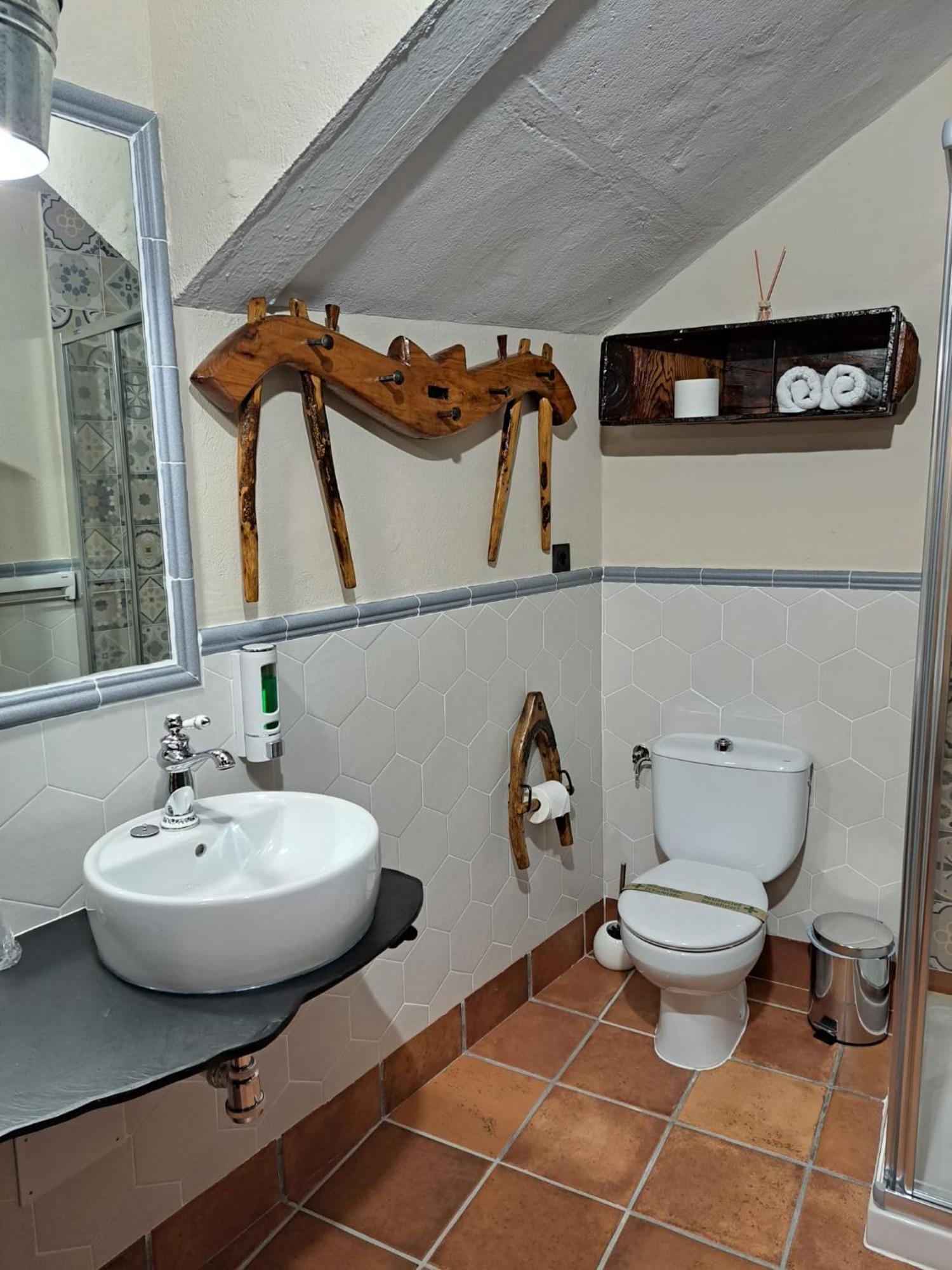 Casa Rural La Bodega, Ofrece Cata De Vino Gratis Horche Exterior foto