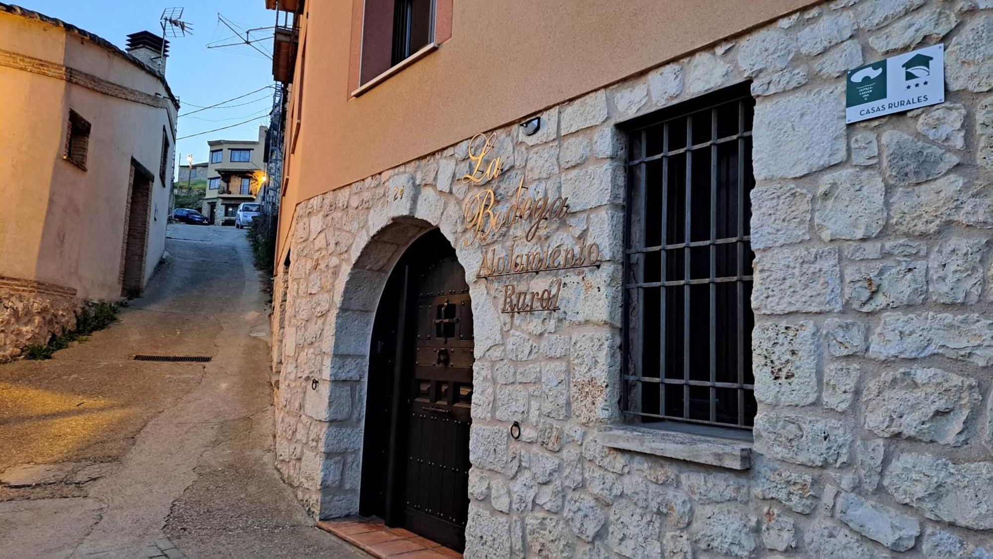 Casa Rural La Bodega, Ofrece Cata De Vino Gratis Horche Exterior foto