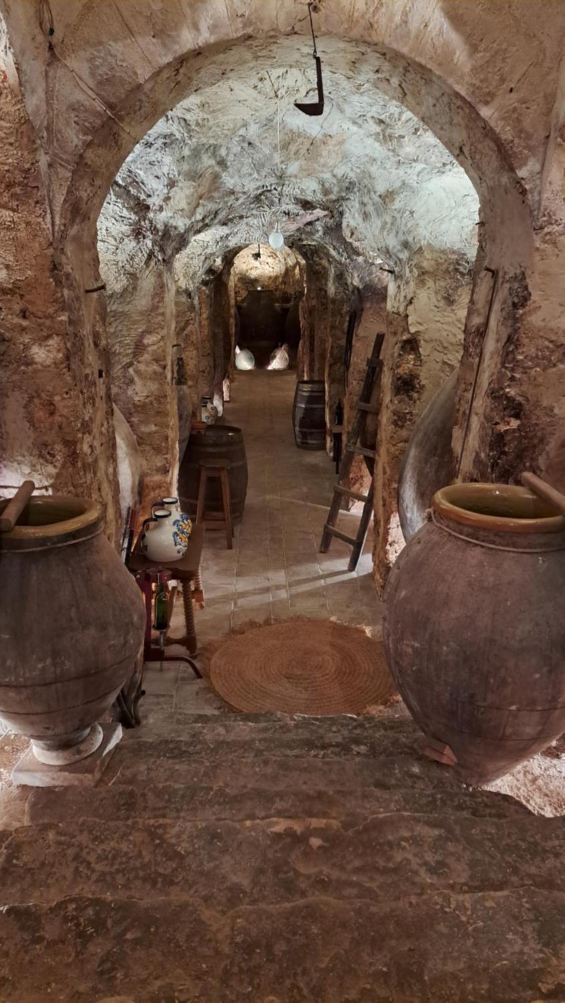 Casa Rural La Bodega, Ofrece Cata De Vino Gratis Horche Exterior foto